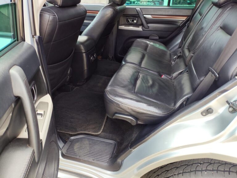 a7077211-8329-4ff2-b601-73d0f6582d31