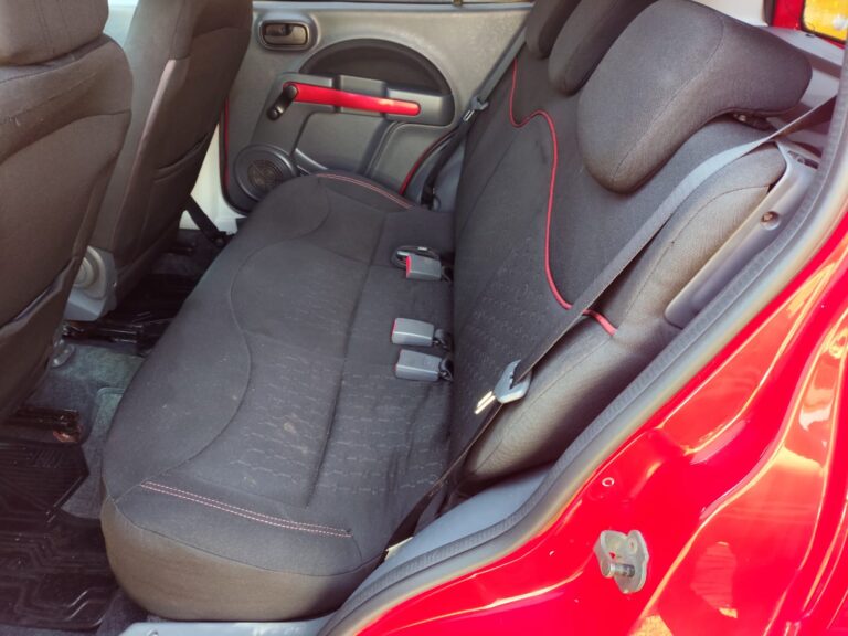 a2aa3dc9-e355-4153-a27a-28d00a25b2cc