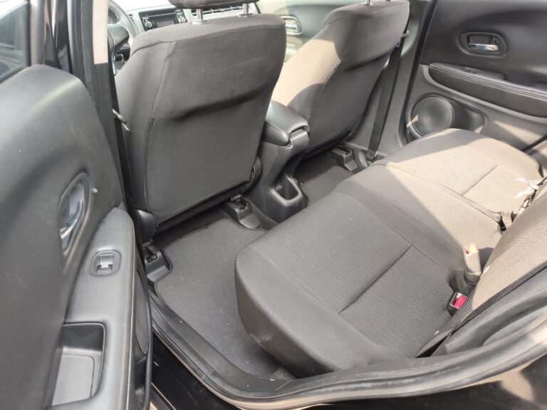 d6ea18de-b169-41db-99f8-c829e39ccea0