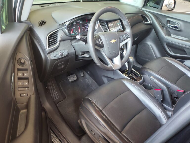 e5aafc02-0827-4013-94e4-cc6545fad100