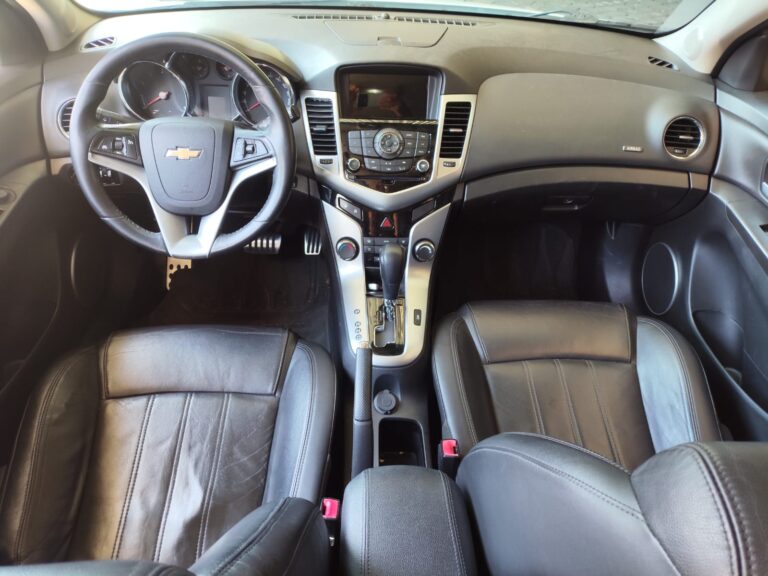 7a373c3e-62c0-40e0-a621-4d91f3a48293