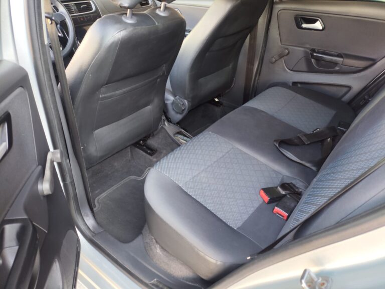 4a6fb709-e3ce-4611-9a21-b3a3413aff2d