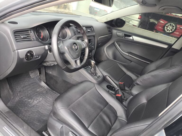 WhatsApp Image 2025-12-17 at 6.46.56 PM