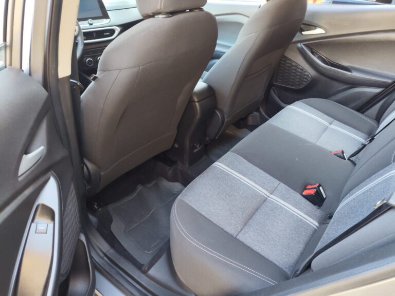 db6bf673-e492-45df-89f3-a24f7716967b