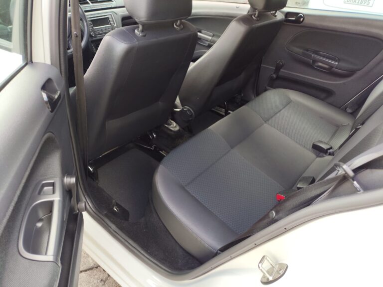 3f2ffcd2-f197-496a-a038-f34c68697721