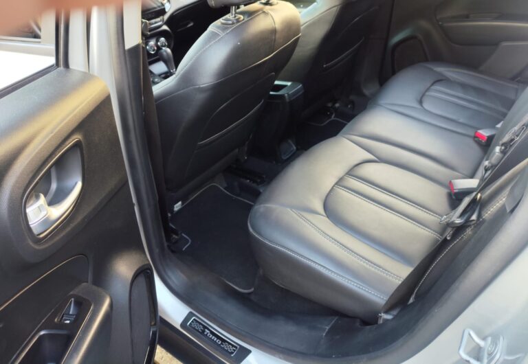 adb5f8dd-3f05-4154-8762-ff4a7cc45e56