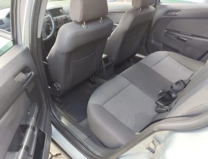 52c57b35-1438-48f4-a790-6b06407ab112