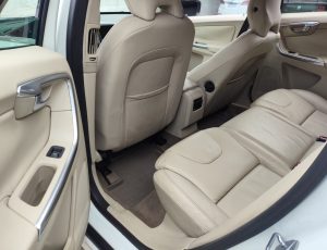 5ce578b1-86ca-43d0-8e28-bfbbf331e84c