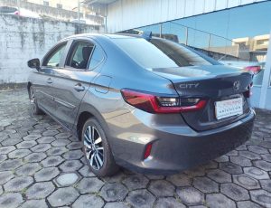 9ac86292-f3d5-4ddc-9541-ecdd727e4e71